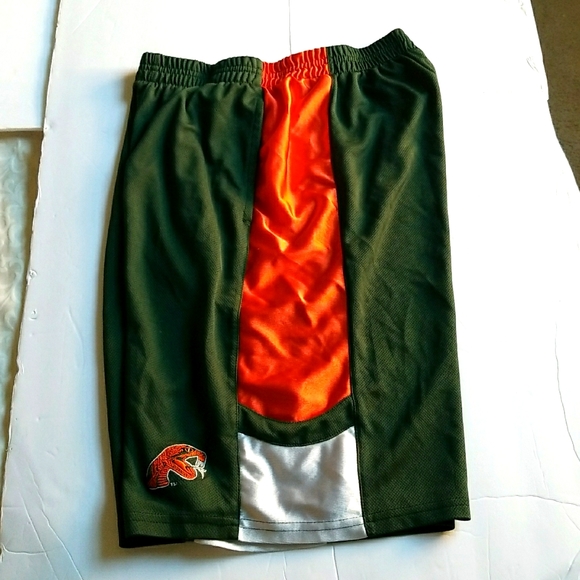 NWOT Shorts - Picture 2 of 2